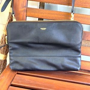 Knomo London DAVIES Crossbody Bag BLACK EUC perfect city or travel bag! 😍